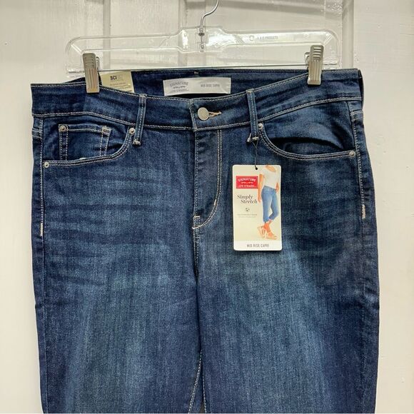 NWT Levi's Levi Strauss mid rise capri simply stretch 10 30 - Picture 2 of 7